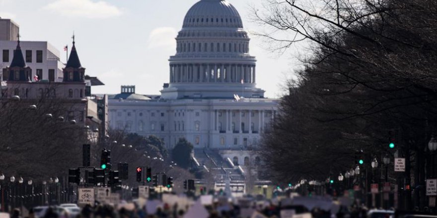 ABD Kongresi Trump'ı protesto etti
