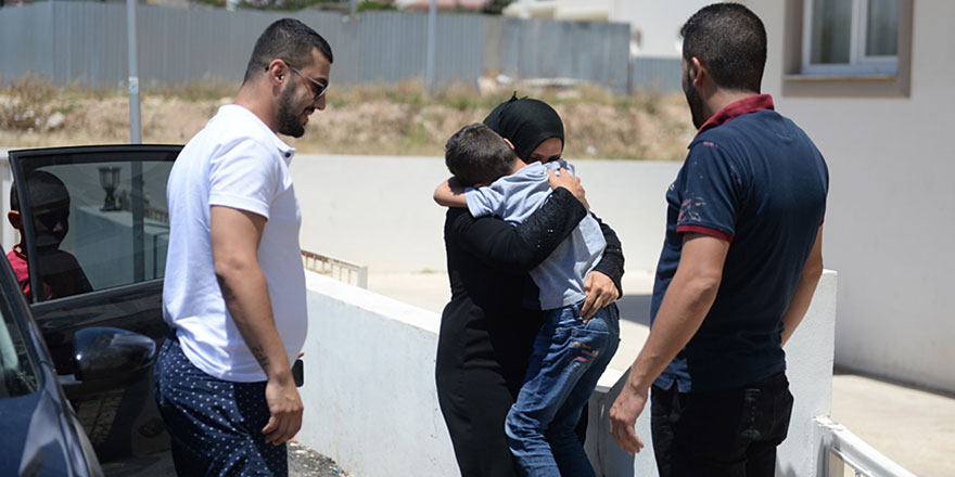 Suriyeli 9 yaşındaki Abdülmuin, ailesine kavuştu