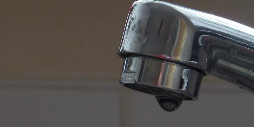 İran'da su zehirlenmelerinde sayı artıyor