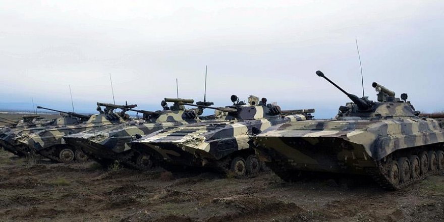 Azerbaycan ordusu tatbikat yaptı
