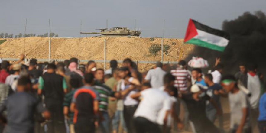 İşgalci İsrail bir çocuğun kafasını parçaladı