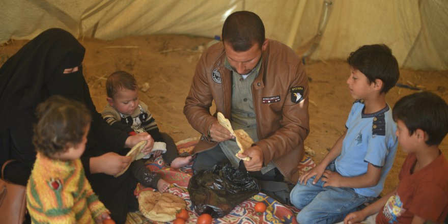 İHH, Gazzeli şehidin çocuklarına sahip çıktı