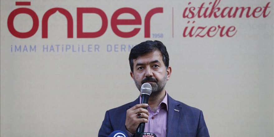 'İmam hatipliler düşünen, soru soran ve sorgulayan kişi demektir'