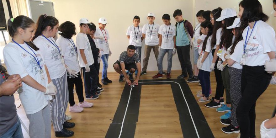 'Geleceğin mühendisleri' kampta buluştu