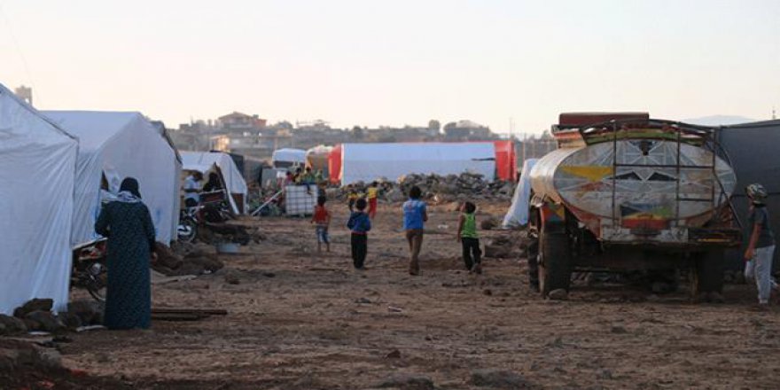 Ürdün sınırındaki Suriyeliler evlerine döndü