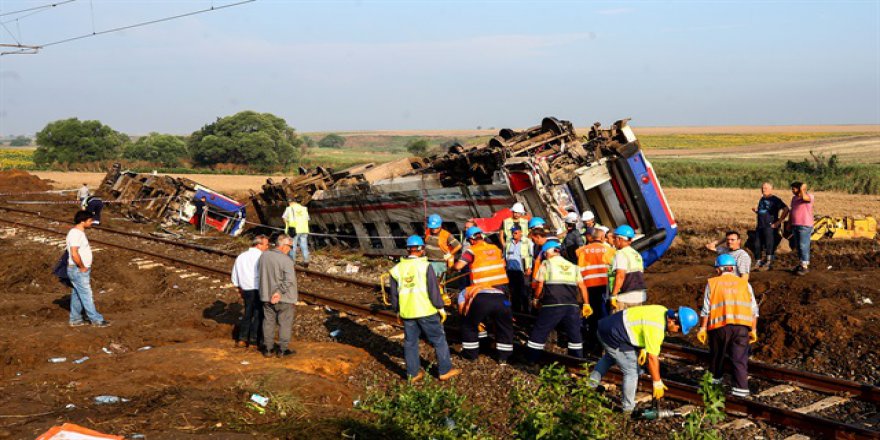 Ülkeyi yasa boğan tren kazasının detayları açıklandı