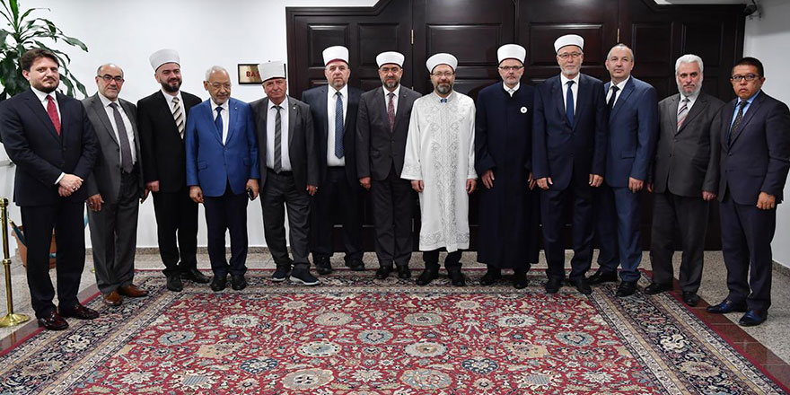 Müslümanların bulunduğu her yerde bir sıkıntı var