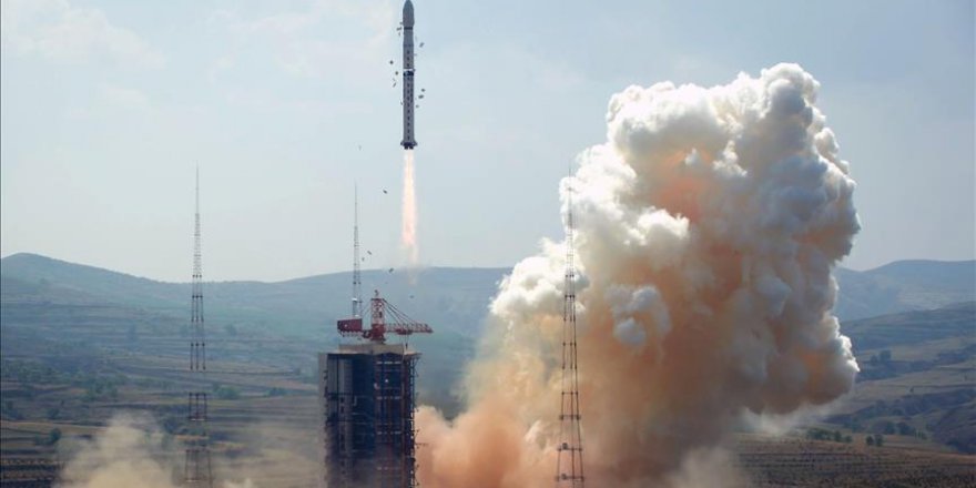 Çin uzaya yeni bir uydu fırlattı
