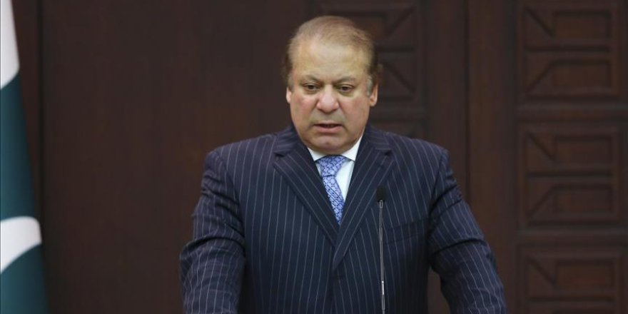 Pakistan Navaz Şerif'in dönüşüne gözaltılar ile hazırlanıyor