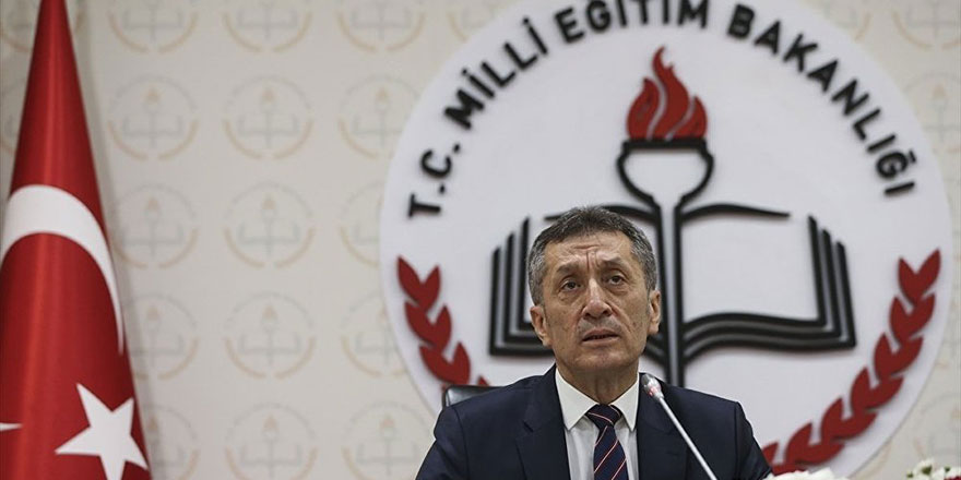 Okulda çocukları felç ediyoruz