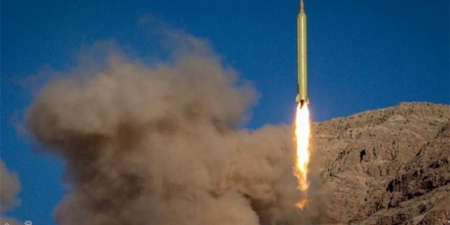 Suudi Arabistan'ın Necran bölgesine Husiler füze ile saldırdı