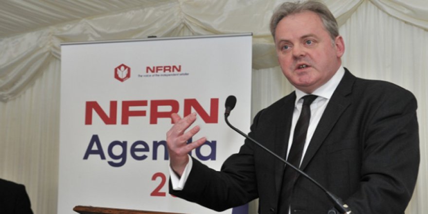 İngiltere'de Brexit istifaları üst üste geliyor