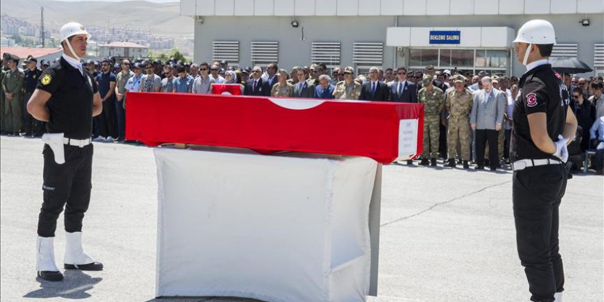 Şehit özel harekatçı Altun son yolculuğuna uğurlandı