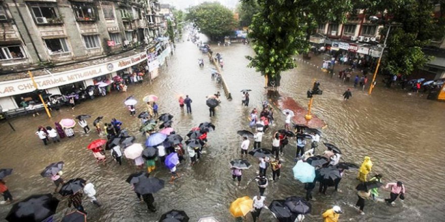 Hindistan'da Muson yağmurları nedeniyle 28 kişi öldü