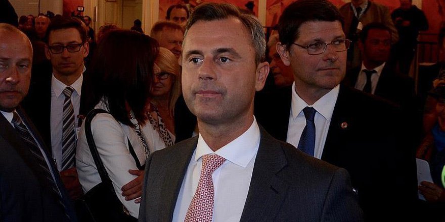 Avusturya'da tepki çeken ehliyet sınavı kararı