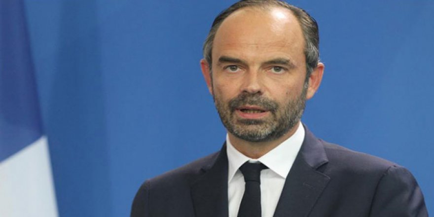 Philippe: Benalla'nın bir genci darbetmesi şok edici