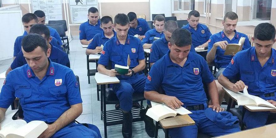 Samsun İçin Okuma Vakti projesine Jandarma'dan destek