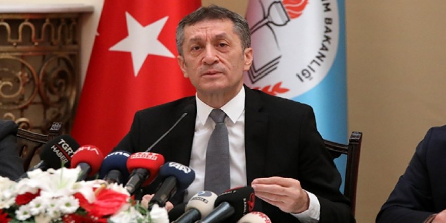 Bakan Selçuk: Tatilde çocuklara ders çalıştırmayın, ödev yaptırmayın