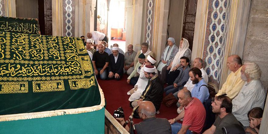 III. Selim kabri başında anıldı