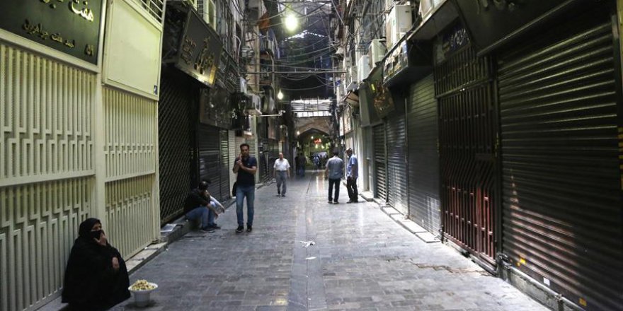 İran'da bütçeden sorumlu isim itiraf etti: Ekonomimiz çöküyor