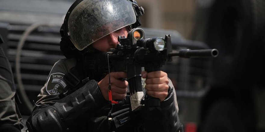 İsrail askerleri 'kemiği toza çeviren' kurşunlarla saldırıyor