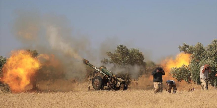 Esed Rejimi Hama'ya havadan saldırdı