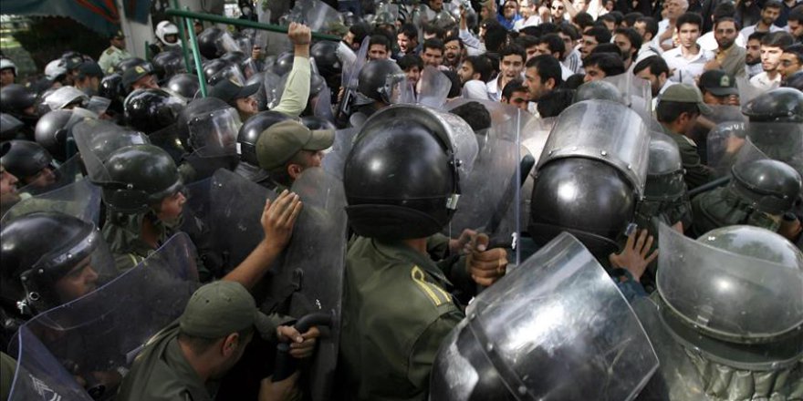 İran'da protestolar arka arkaya geliyor