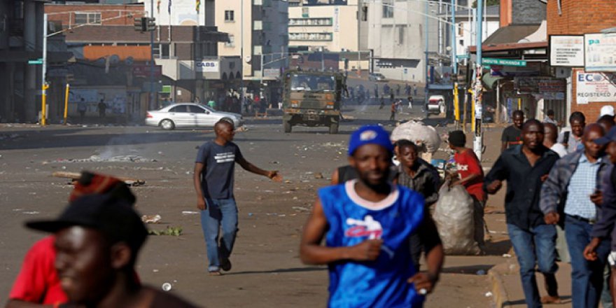 Zimbabve'de seçim karşıtı gösteriler