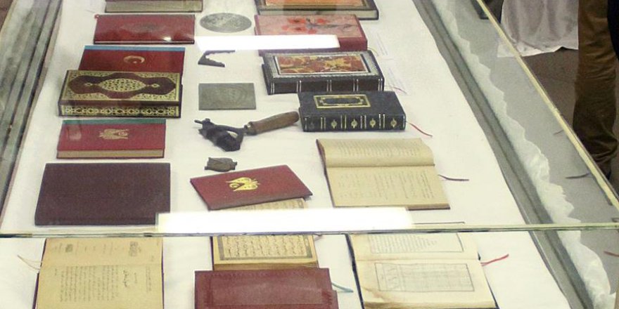 Türk-İslam Sanatı'nda ciltleme sergisi açıldı