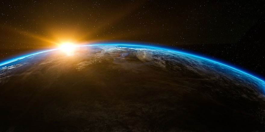 Günde 16 kez güneşin doğuşuna şahit oluyorlar