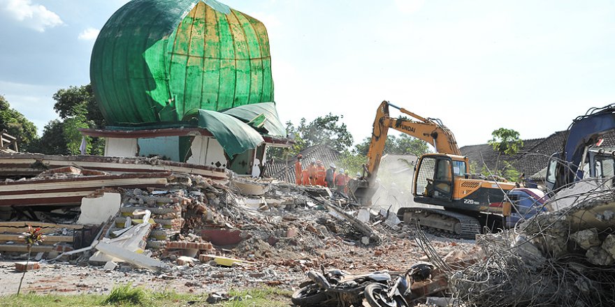Türkiye'den depremin vurduğu ülkeye yardım teklifi