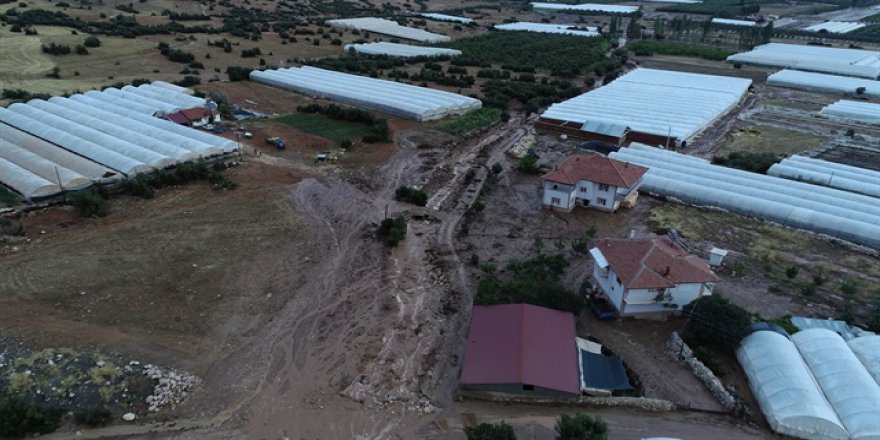 Aşırı yağıştan zarar görenlerin borçlarına erteleme