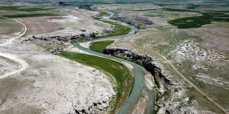 Ağrı Diyadin Kanyonu dört mevsim ziyaretçilerini ağırlıyor