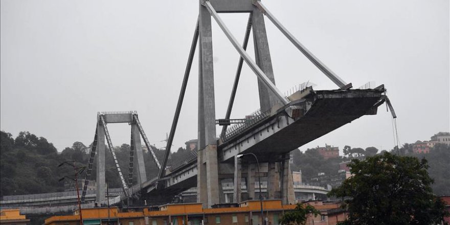 İtalya'da köprünün çöktüğü şehirde OHAL ilan edildi