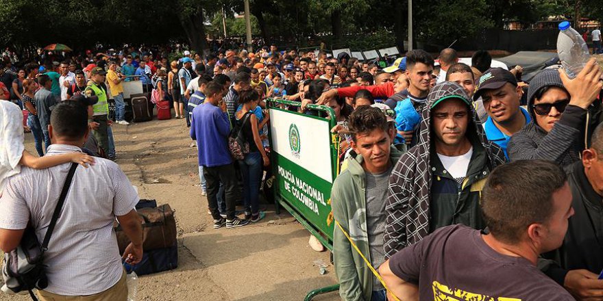 Venezuelalı vatandaşlar ekonomik krizden kaçıyor