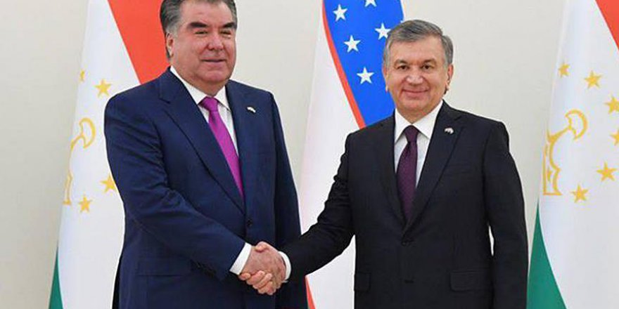 Tacikistan ve Özbekistan arasında sıcak ilişkiler