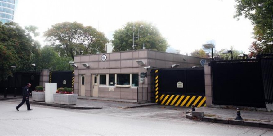 ABD elçiliğine saldıran iki provokatör yakalandı