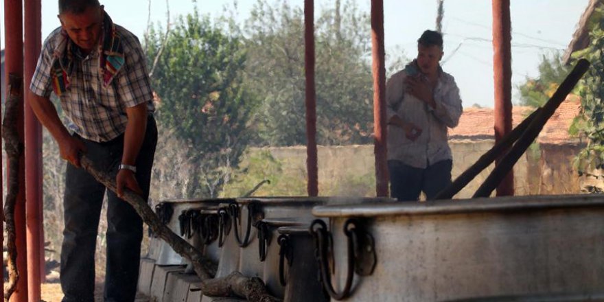 128 yıllık kurban eti geleneği devam ediyor