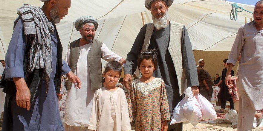 TDV'den Afganistan'da 19 bin aileye kurban eti