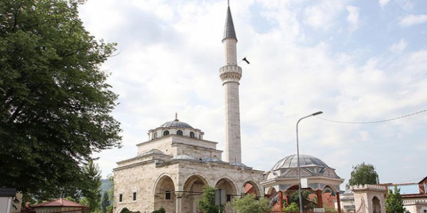 Bosna Hersek'teki Ferhadiye Camii'ne silahlı saldırı