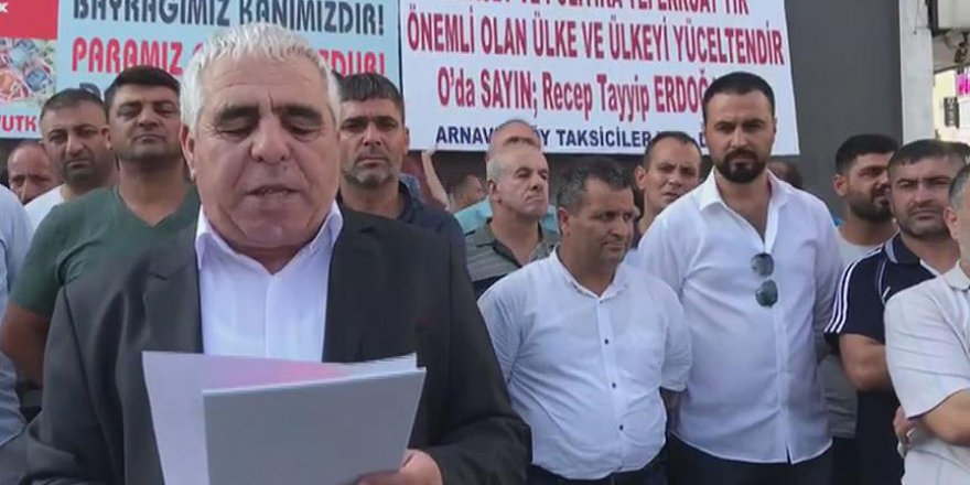 Arnavutköy'de çalışan taksiciler ABD'ye tepki gösterdi