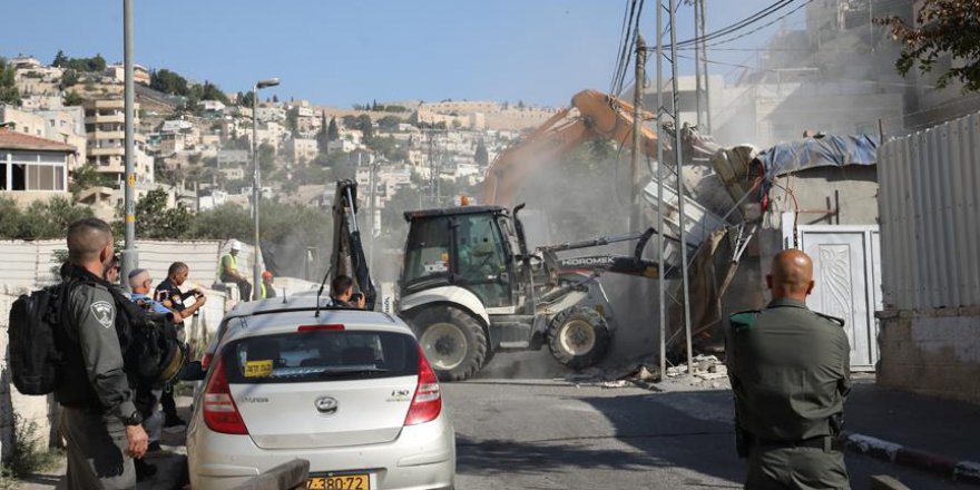 İşgalci İsrail Filistinlilerin mülklerine saldırdı