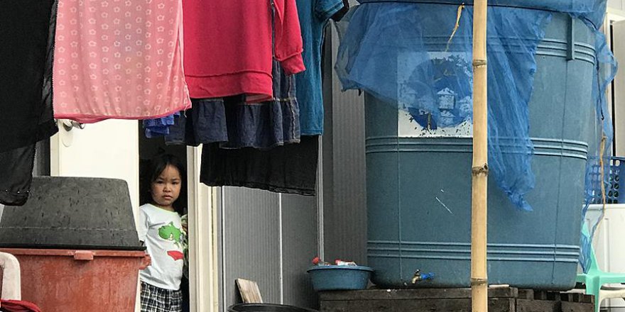 Terör örgütü DEAŞ'ın evsiz bıraktığı Müslümanların çilesi sürüyor