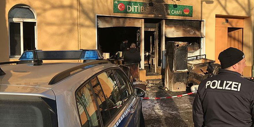 Camilere saldırılara bu sessizlik niye?