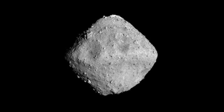 Japonya da astereoite uydu indirecek