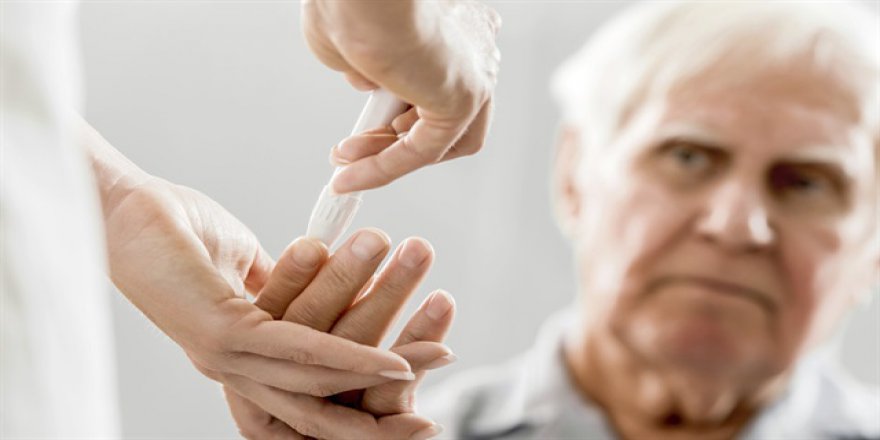 Şeker hastalığı körlüğe neden olabilir