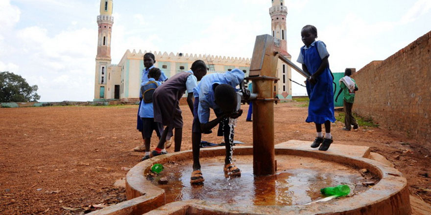 Katar Afrika'da 555 su kuyusu açıyor