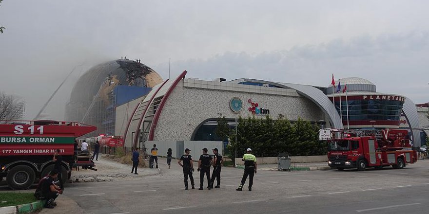 Esed rejiminden İdlib'e topçu saldırısı