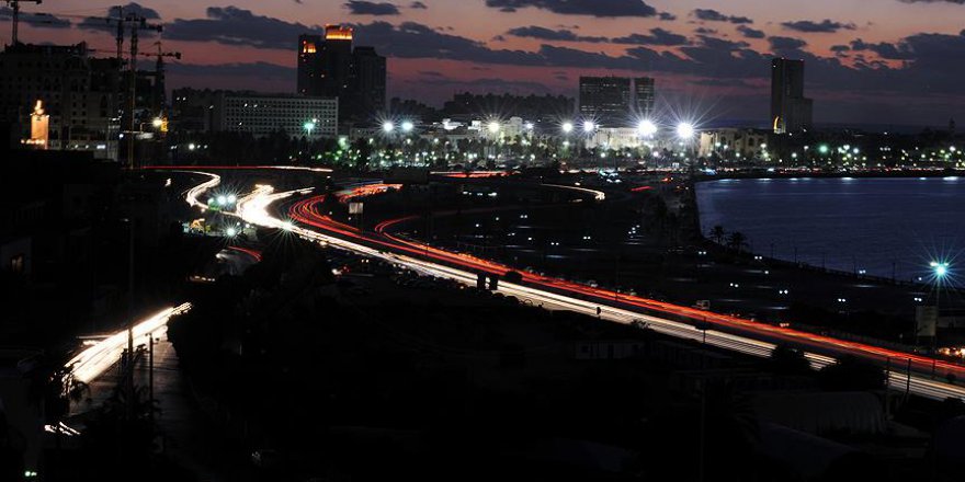 Libya'daki iç çatışmalar halkı elektriksiz bıraktı