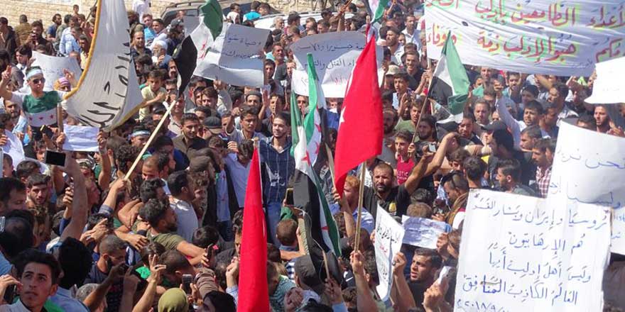 İdlib'de rejim karşıtı gösteriler düzenlendi